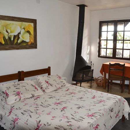 Hotel Pousada Dos Pinheiros 카넬라 외부 사진