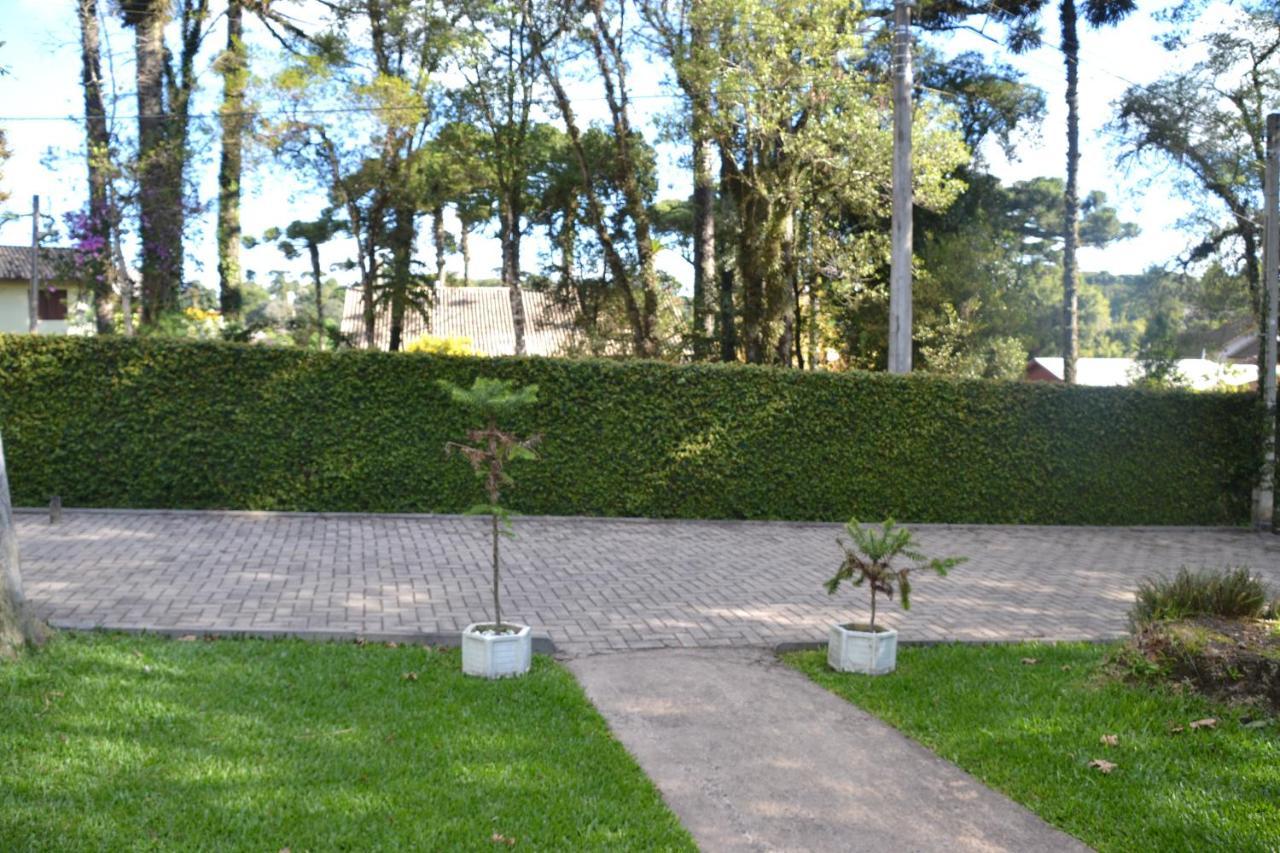 Hotel Pousada Dos Pinheiros 카넬라 외부 사진