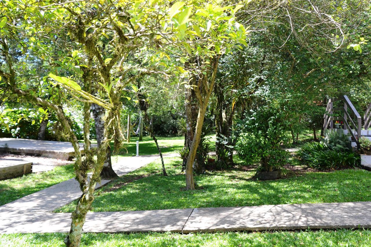 Hotel Pousada Dos Pinheiros 카넬라 외부 사진