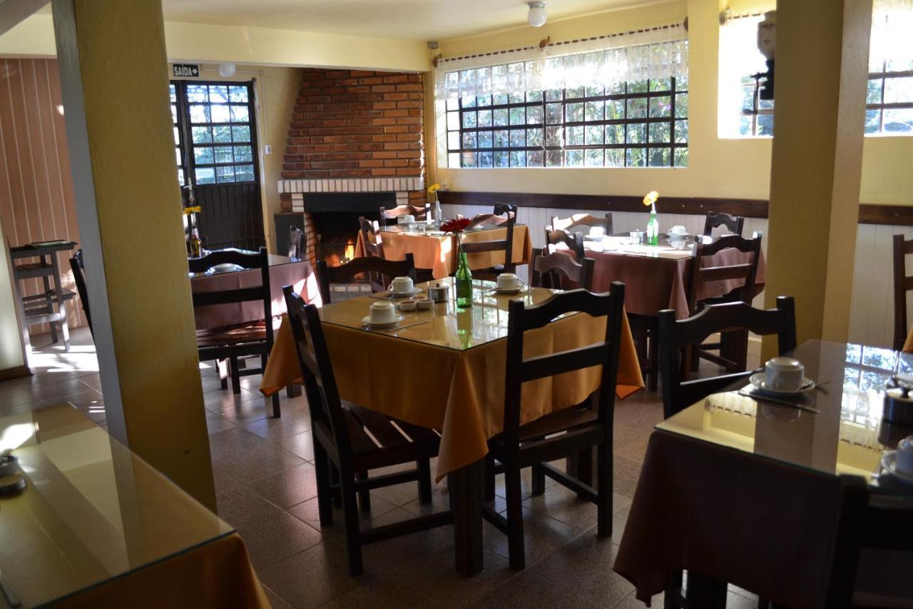 Hotel Pousada Dos Pinheiros 카넬라 외부 사진