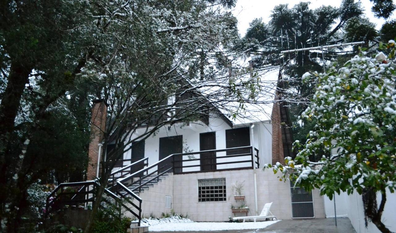 Hotel Pousada Dos Pinheiros 카넬라 외부 사진